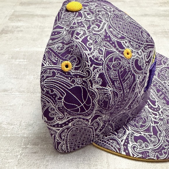 Los Angeles Lakers Adidas Fitted Hat Size 7 3/4 7.25 AOP Paisley All Over Print - Picture 11 of 16